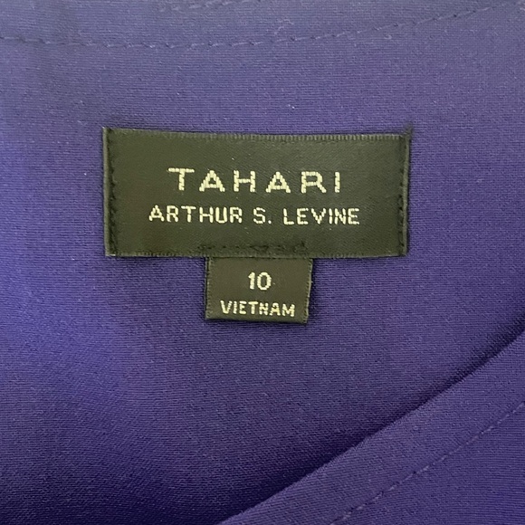 Tahari Seamed A Line half sleeve blue violet dress M 10 EUC - Picture 8 of 15